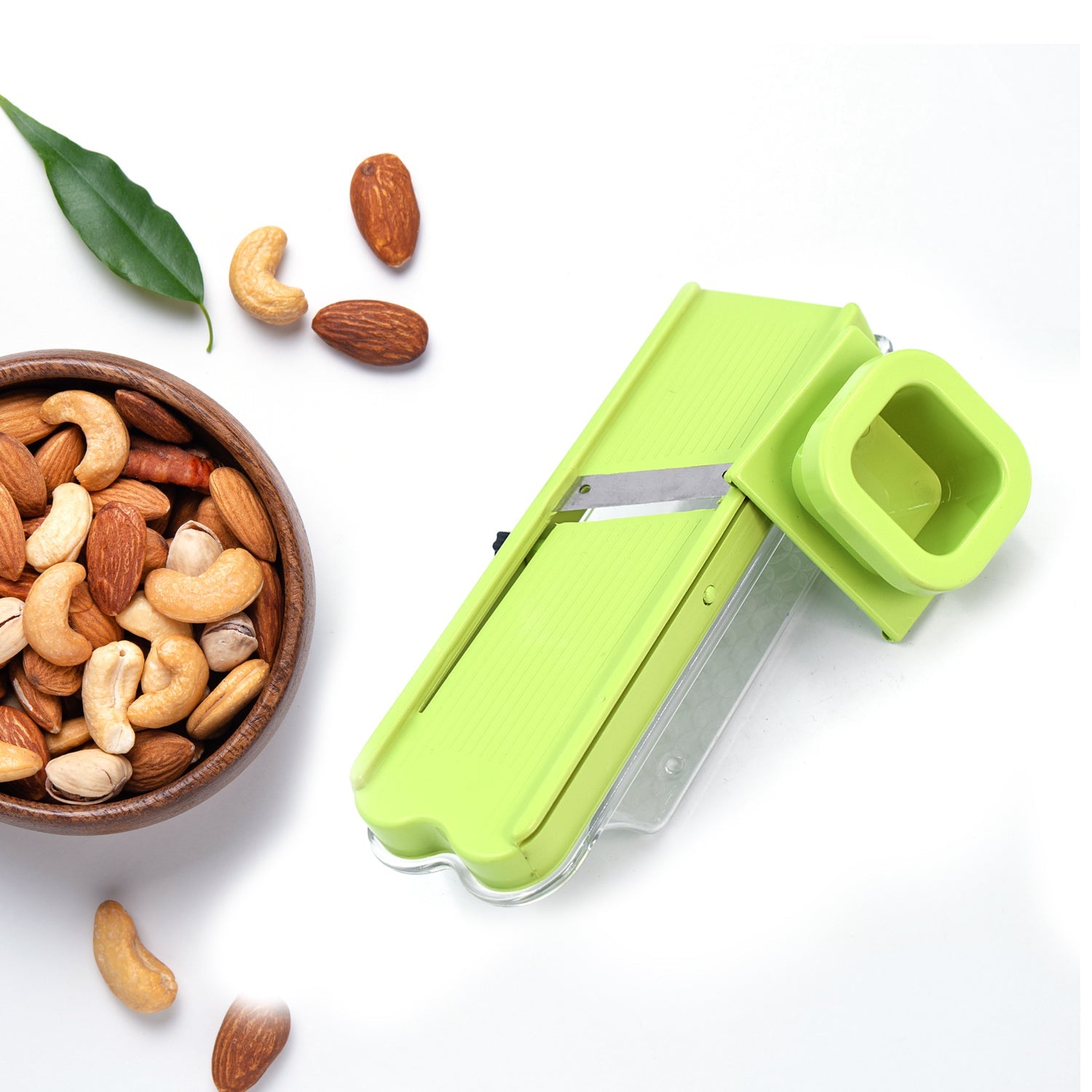 Stainless Steel Vegetable and Dry Fruit Slicer / Cutter
